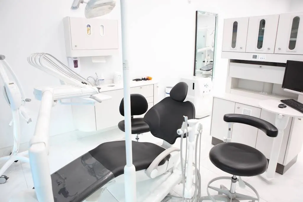 Treatment room with a modern dental chair